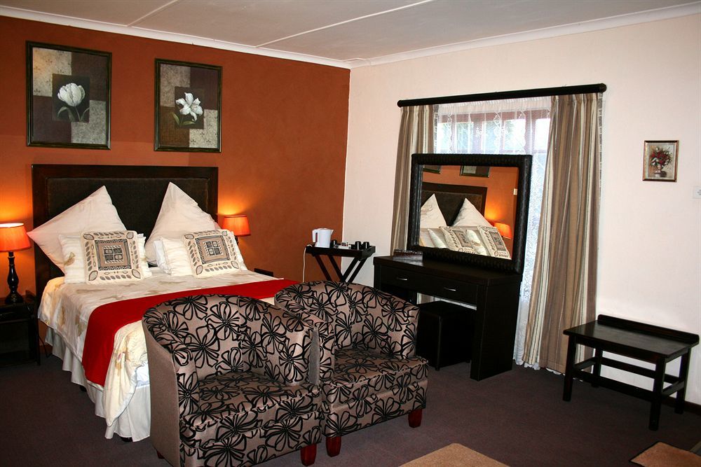 Thatchings Bed And Breakfast Nottingham Road Zewnętrze zdjęcie